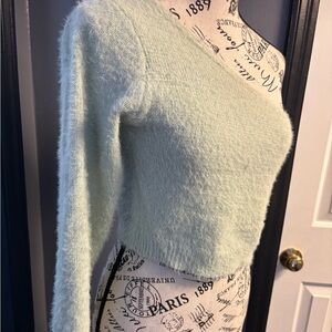 Elegant Mint Green Women's Sweater